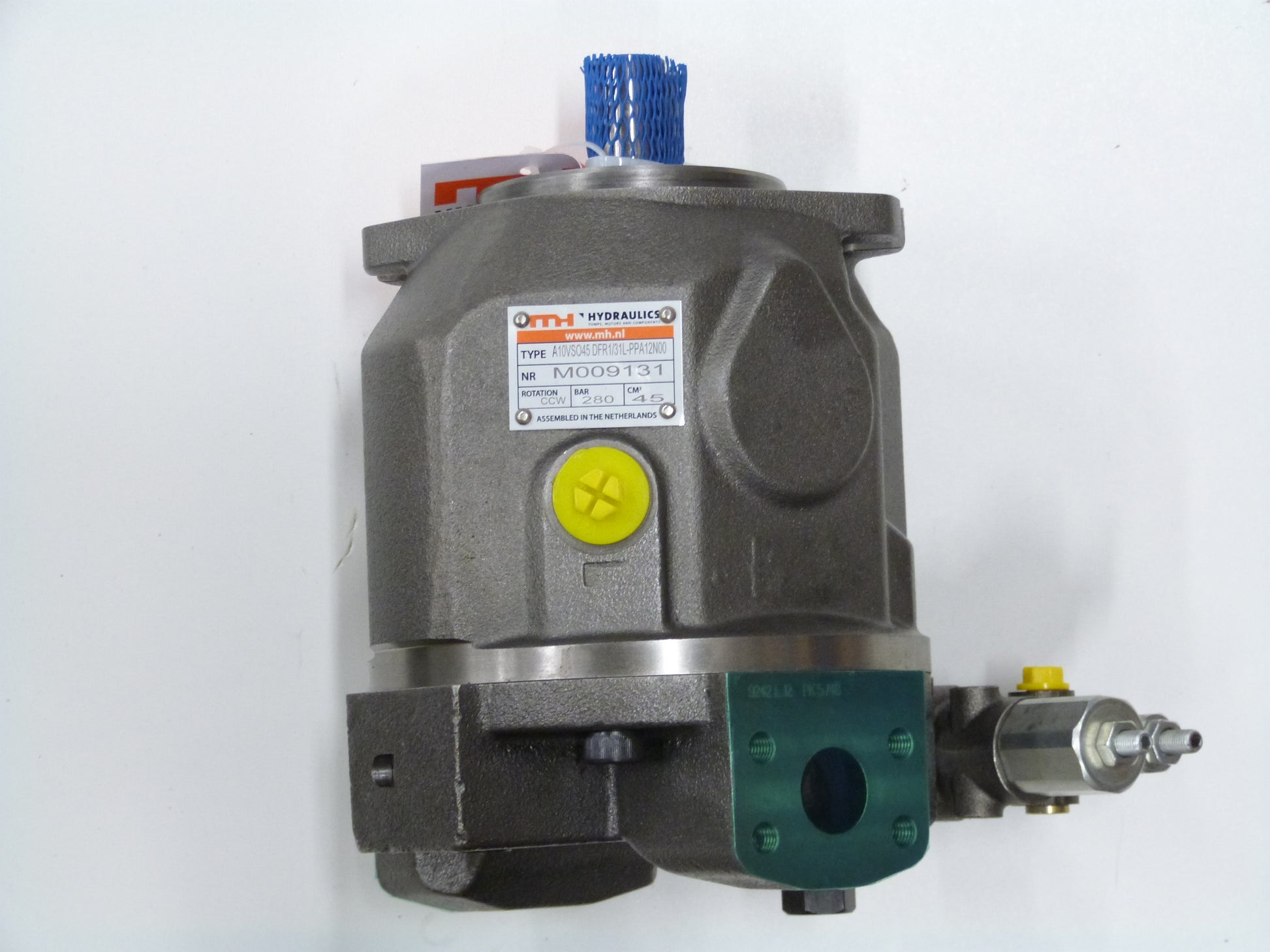 Image 1 of HYDRAULIC PUMP