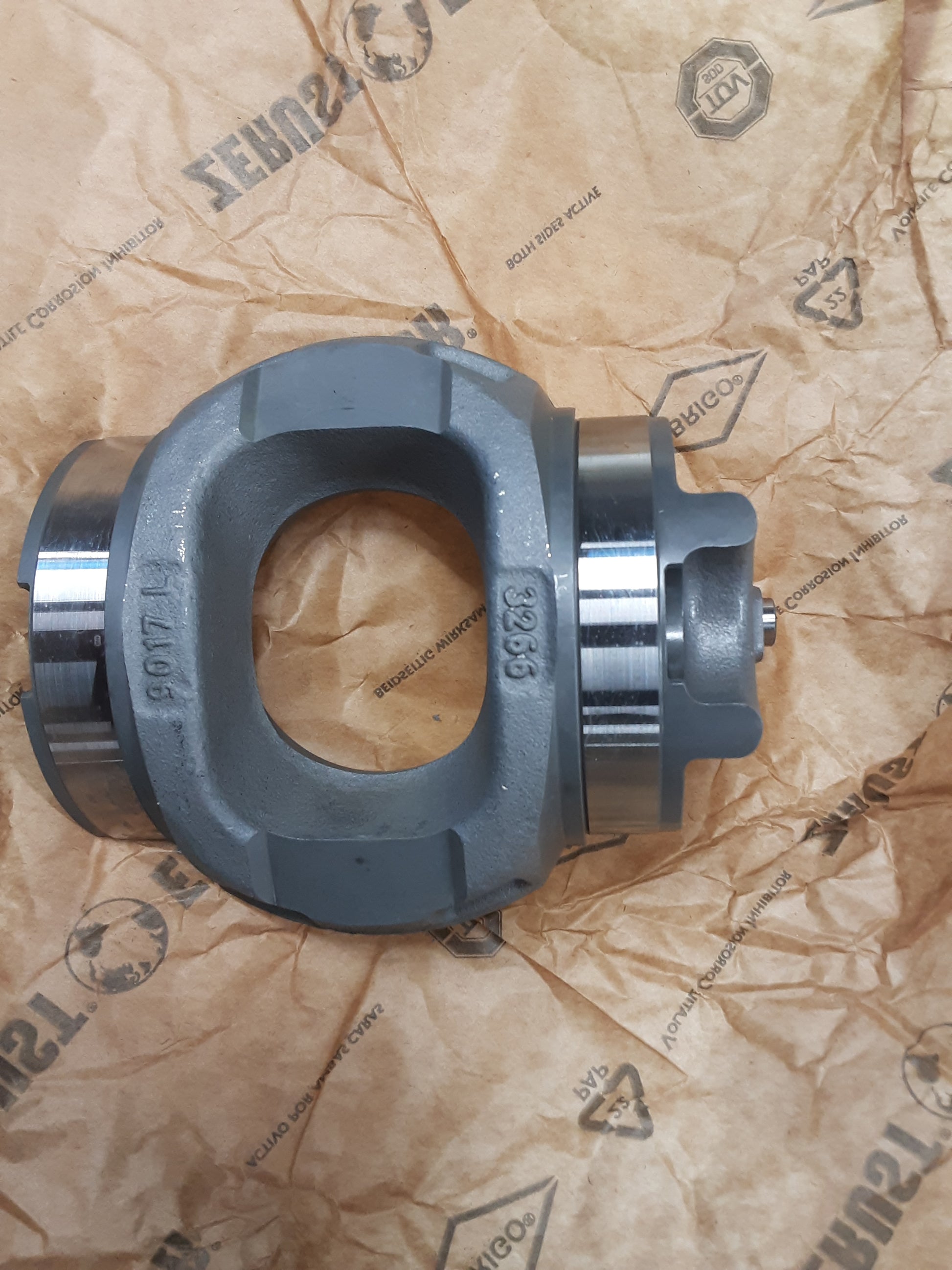 Image 2 of CRADLE WITH ACCESSORIES